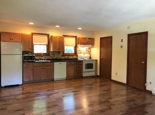 50 N Whitney St, Amherst, MA 01002