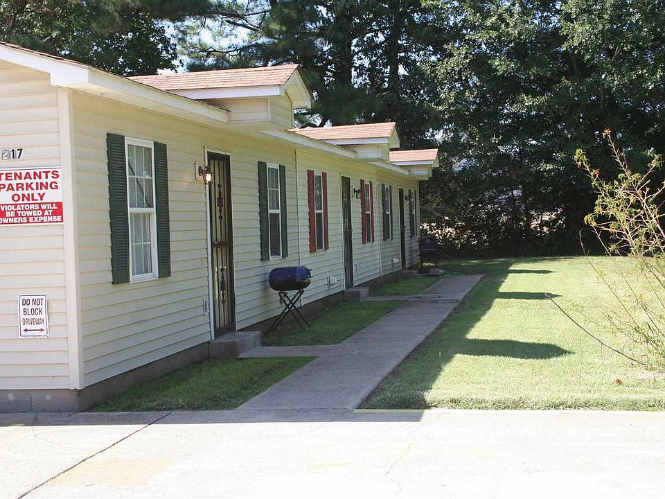 2nd image of 217 Pease Ave