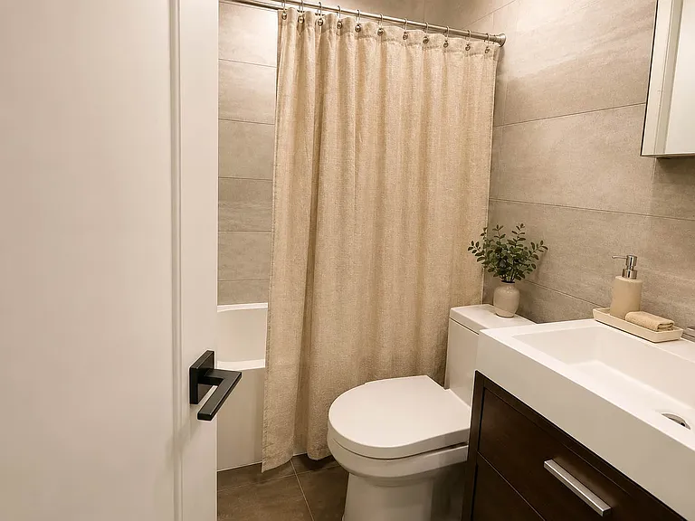 567 Evergreen Ave #2 — Photo 7