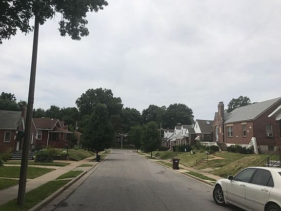 5th image of 3807 Oakridge Blvd