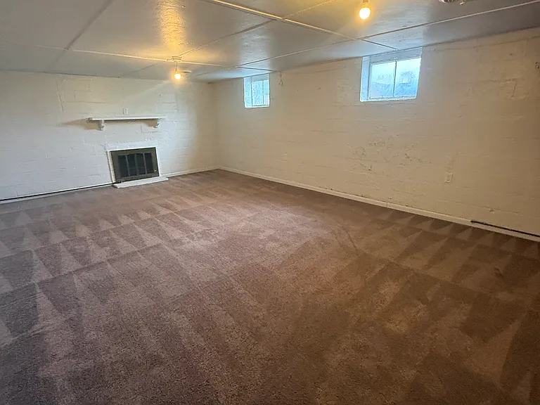2213 Oakdale Ave — Photo 9