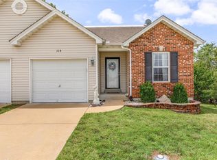114 Vine School Ct, Herculaneum, MO 63048
