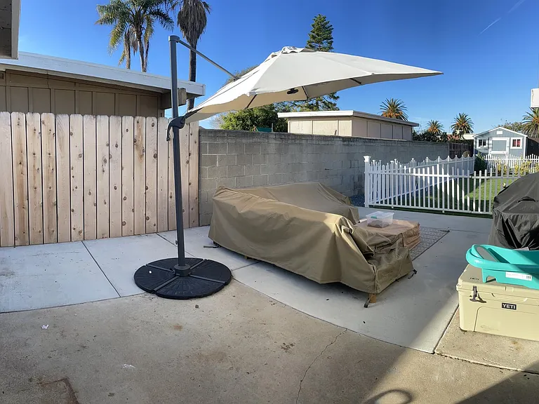 Patio/Backyard