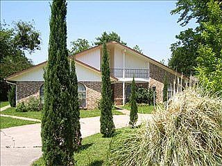 1st image of 322 Malero Dr
