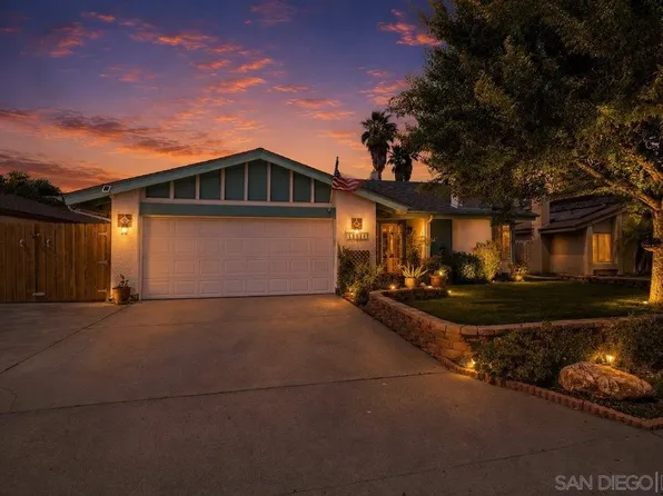 10738 2nd St, Santee, CA 92071