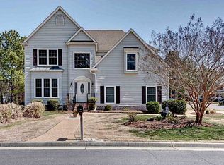 100 Kayla Ct, Yorktown, VA 23693
