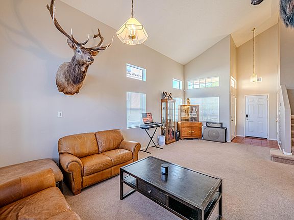 5th image of 7068 Husky Dr NE