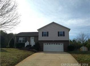 1206 Coventry Pl NW, Conover, NC 28613