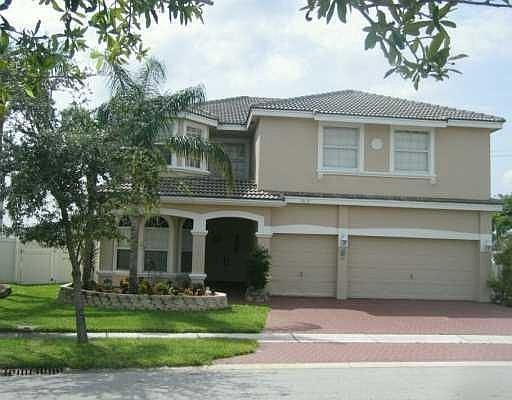 1st image of 16112 SW 16th St