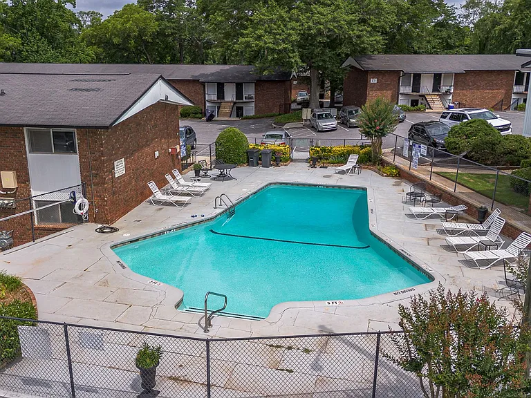 Carousel Village Apartments — Photo 20