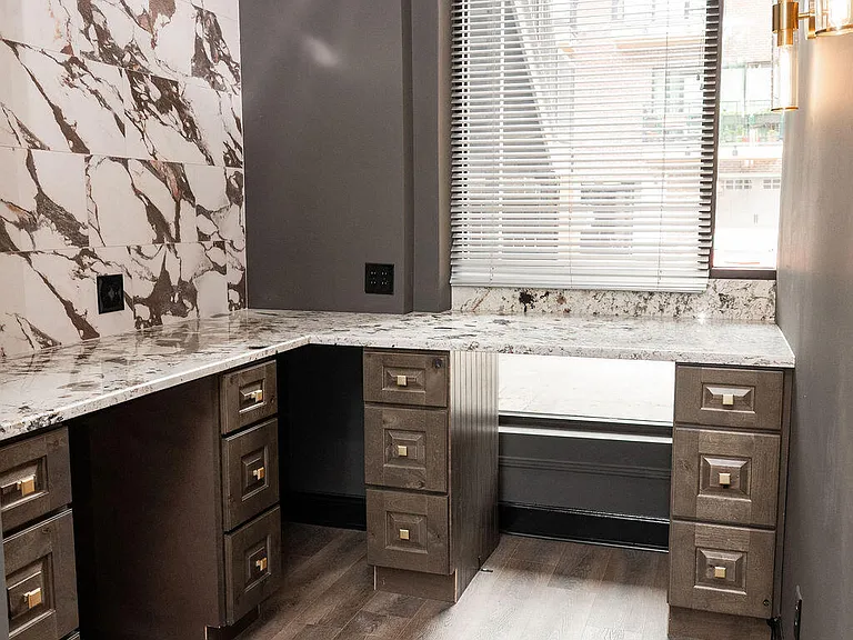 275 S Limestone St #140 — Photo 44