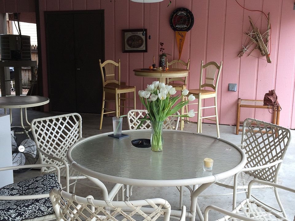 Common patio area