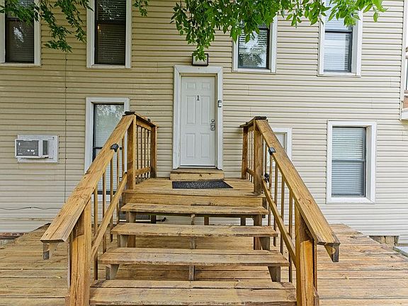 2nd image of 714 Monnett Ave