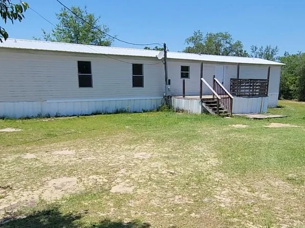 20415 Ross Rd, Fountain, FL 32438