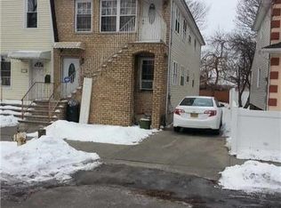 14036 Latham Ln, Jamaica, NY 11434