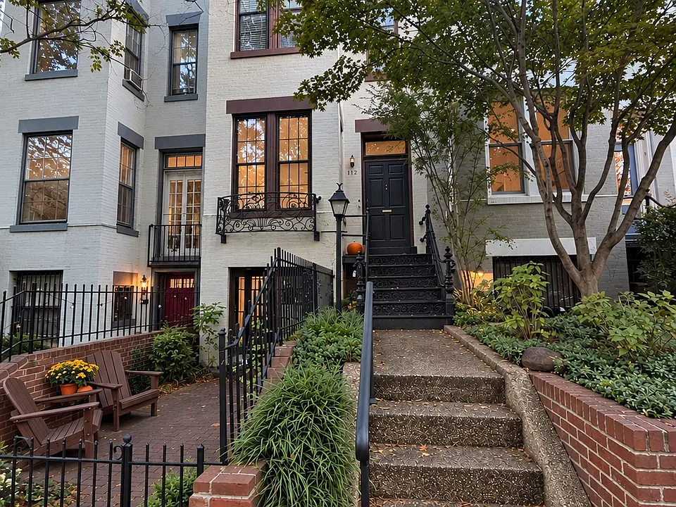 112 F St SE