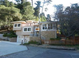 6800 Gunn Dr, Oakland, CA 94611