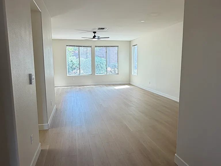 2021 Poppywood Ave — Photo 3