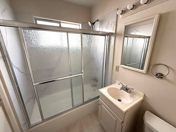 2nd image of 37221 Cedar Blvd APT B