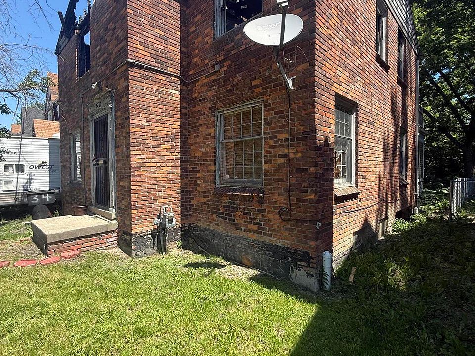 1st image of 5260 Berkshire St