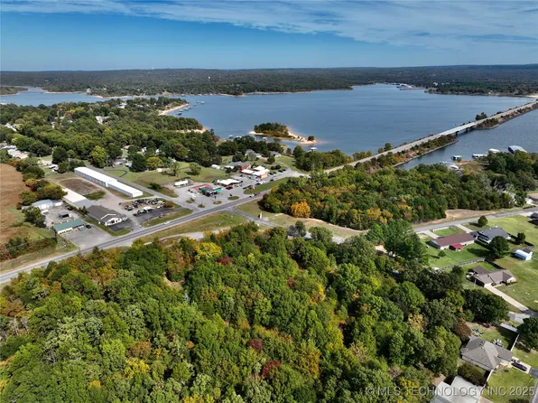 3 Highway 9 E, Eufaula, OK 74432