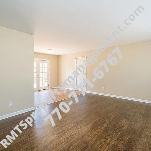 Living Room_03152023