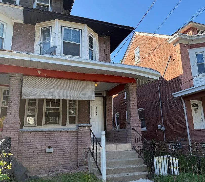 257 Highland Ave