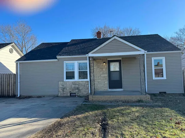 806 S Beverly Dr, Wichita, KS 67218