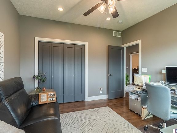 3rd image of 9615 Autumn Meadow Ln