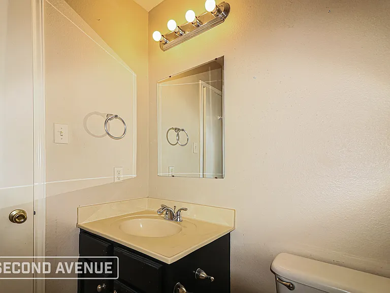 7634 Cedar Brook Dr — Photo 16