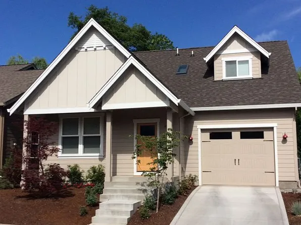 406 Creekside Way, Talent, OR 97540