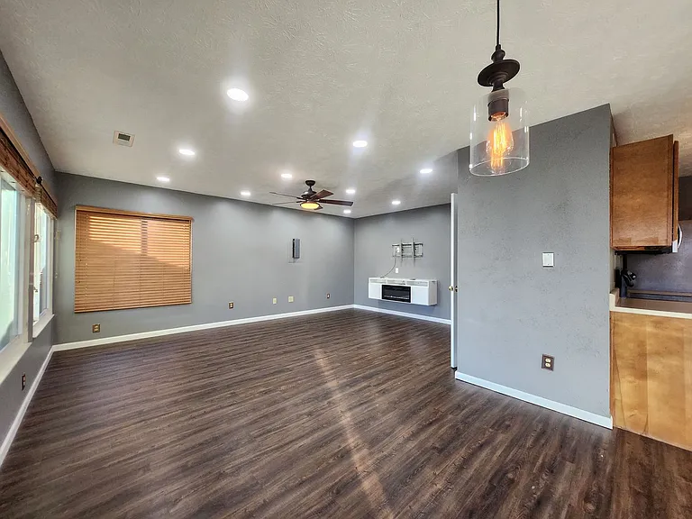 1222 Sunset Dr — Photo 14