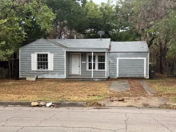 3532 Pioneer St, Fort Worth, TX 76119
