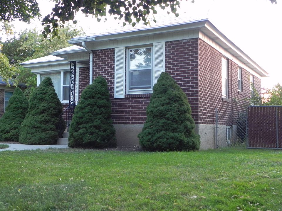 2nd image of 2130 S Texas St