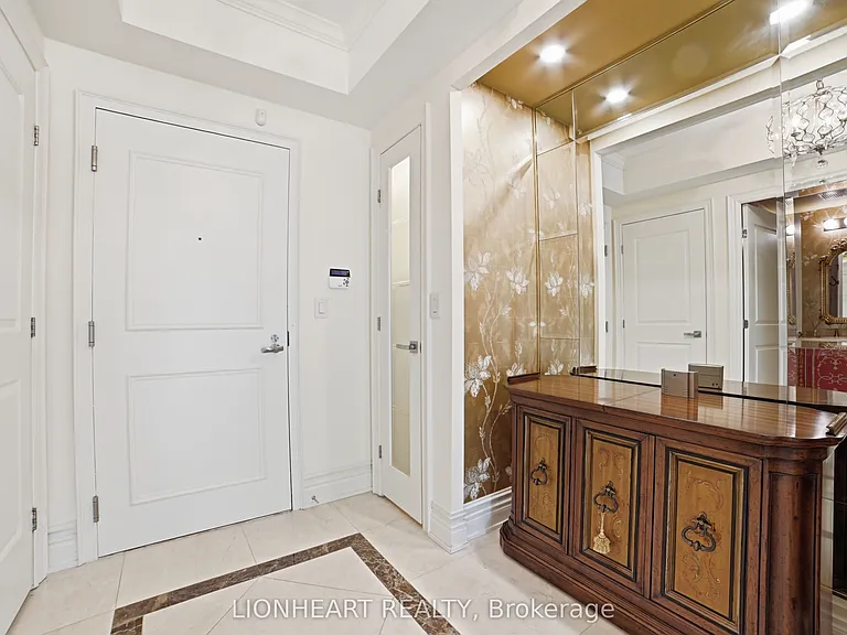 3500 Lakeshore Rd W #328C — Photo 10