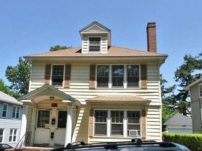 34 Marble St, Worcester, MA, 01603