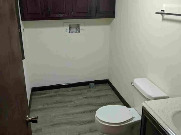 apt in Cross Lanes, 5104 Shannon Dr #320, Charleston, WV 25313