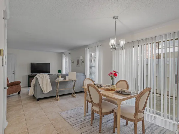 9855 Jefferson Hwy #W-34, Baton Rouge, LA 70809