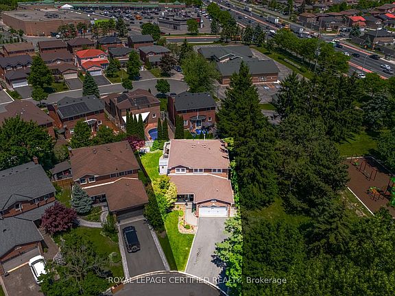 2nd image of 20 Burnley Pl