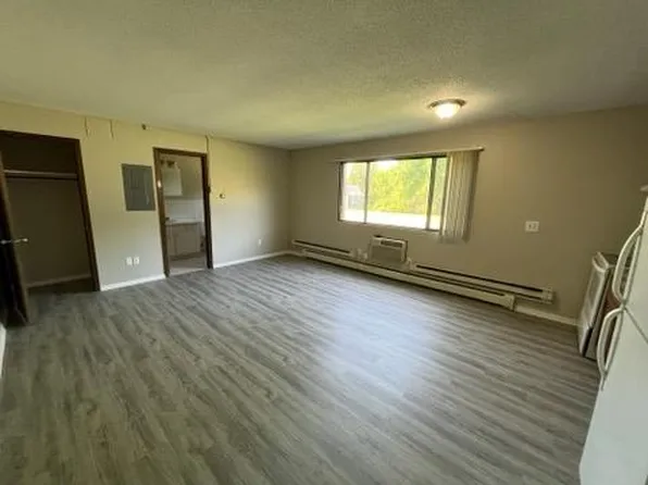 111 Cedar St W #8, Frederic, WI 54837