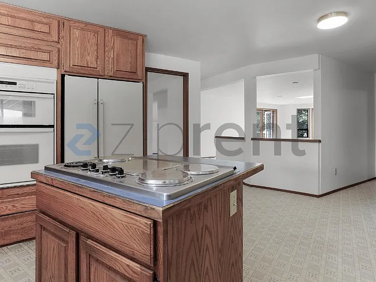10655 Woodinville Redmond Rd NE — Photo 7