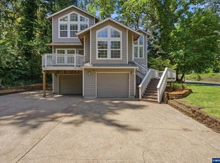 3245 Croisan Creek Rd S, Salem, OR 97302