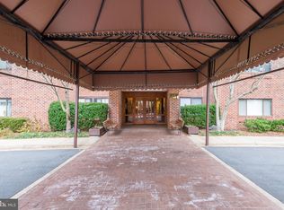 11500 Fairway Dr APT 206, Reston, VA 20190
