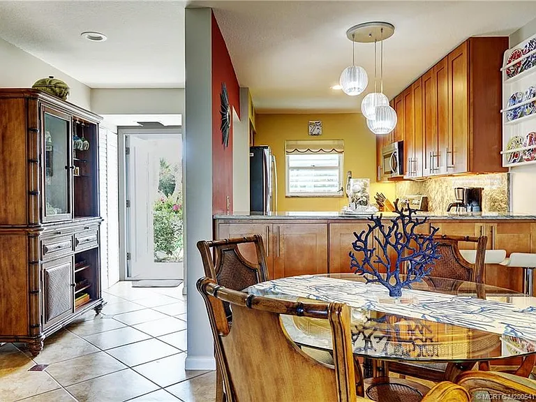 1550 NE Ocean Blvd #C102 — Photo 12