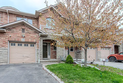 49 Marina Point Cres N Photo 1