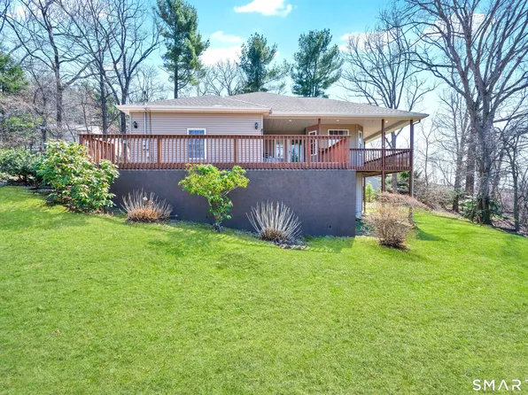 81 Lakeview Heights, Tolland, CT 06084