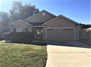 1819 Harbor Island Dr, Fleming Island, FL 32003