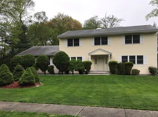402 White Oak Rd, Palisades, NY 10964