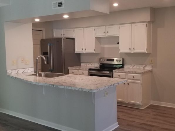 22538 Lenox Dr #421