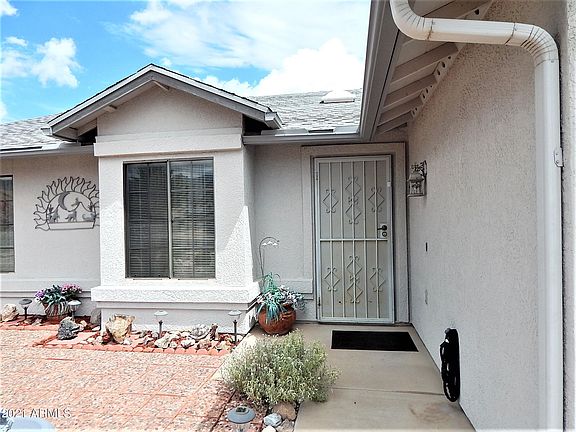 2nd image of 2441 Raven Dr